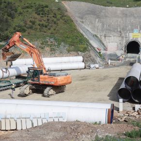220224-obras-del-proyecto-del-tnel-de-cabecera-del-sistema-de-aguas-del-huesna_53545913040_o